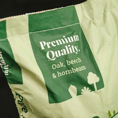 Big Green Egg dřevěné uhlí premium PURE 9 kg2.jpg