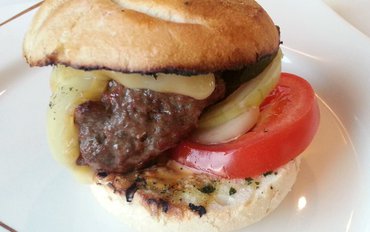 Hamburger na Lotusu.jpg