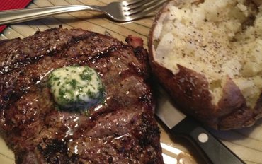 Rib Eye recept bylinkové máslo.jpg