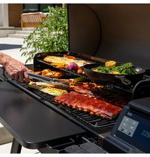 Traeger IRONWOOD XL 14.jpeg