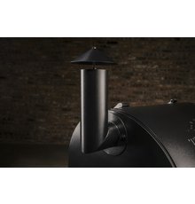 Traeger PRO 575 (Black) 10.jpeg